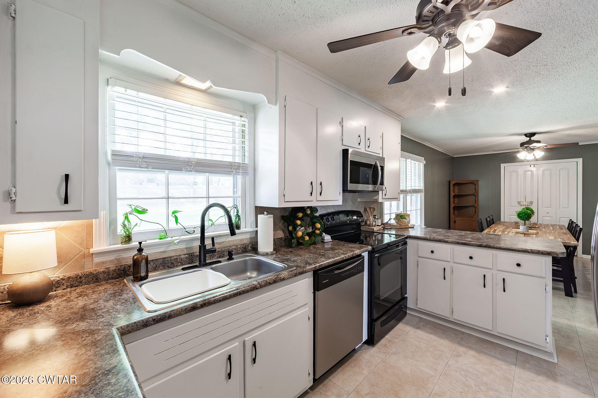 77 Ridgeview Drive Jackson, TN 38301 - Photo 21 of 25 Kitchen