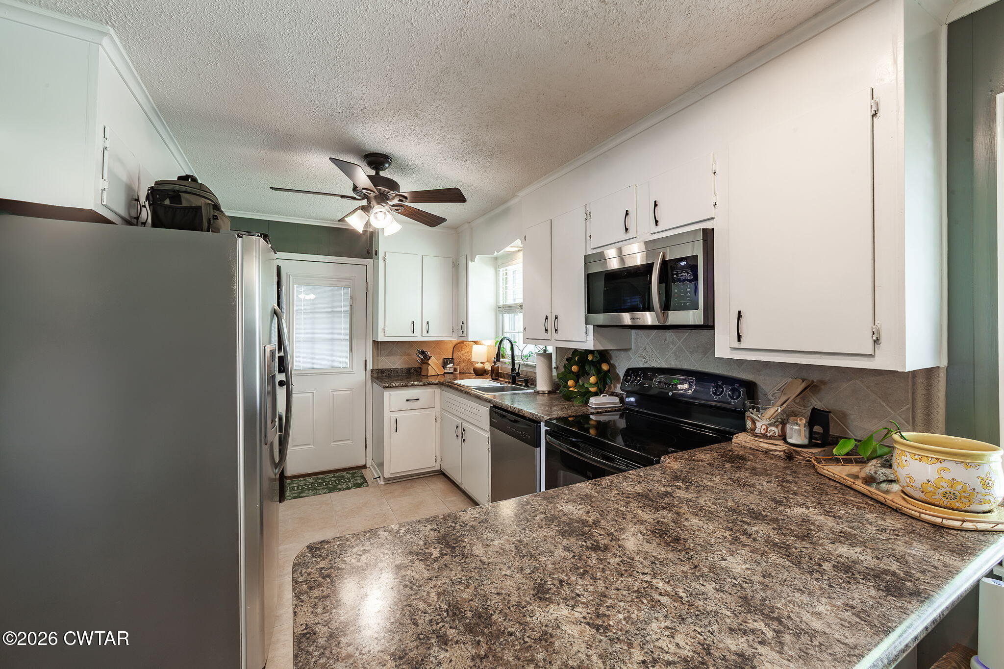 77 Ridgeview Drive Jackson, TN 38301 - Photo 22 of 25 Kitchen