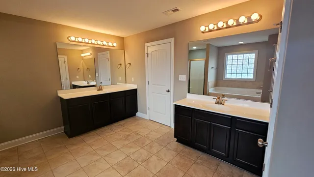 $2,400 | 306 Little Egret Lane, Swansboro, NC 28584