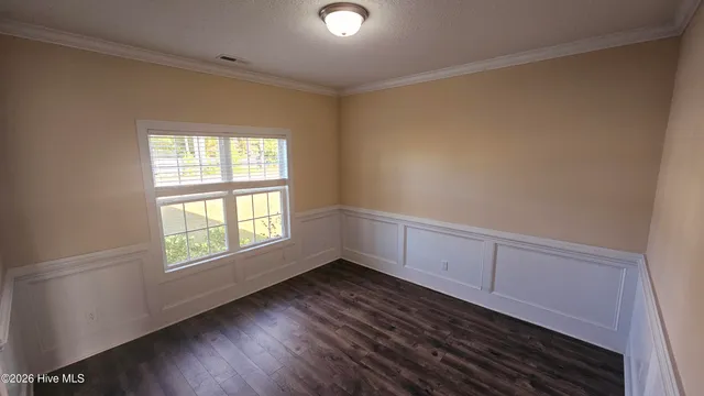 $2,400 | 306 Little Egret Lane, Swansboro, NC 28584