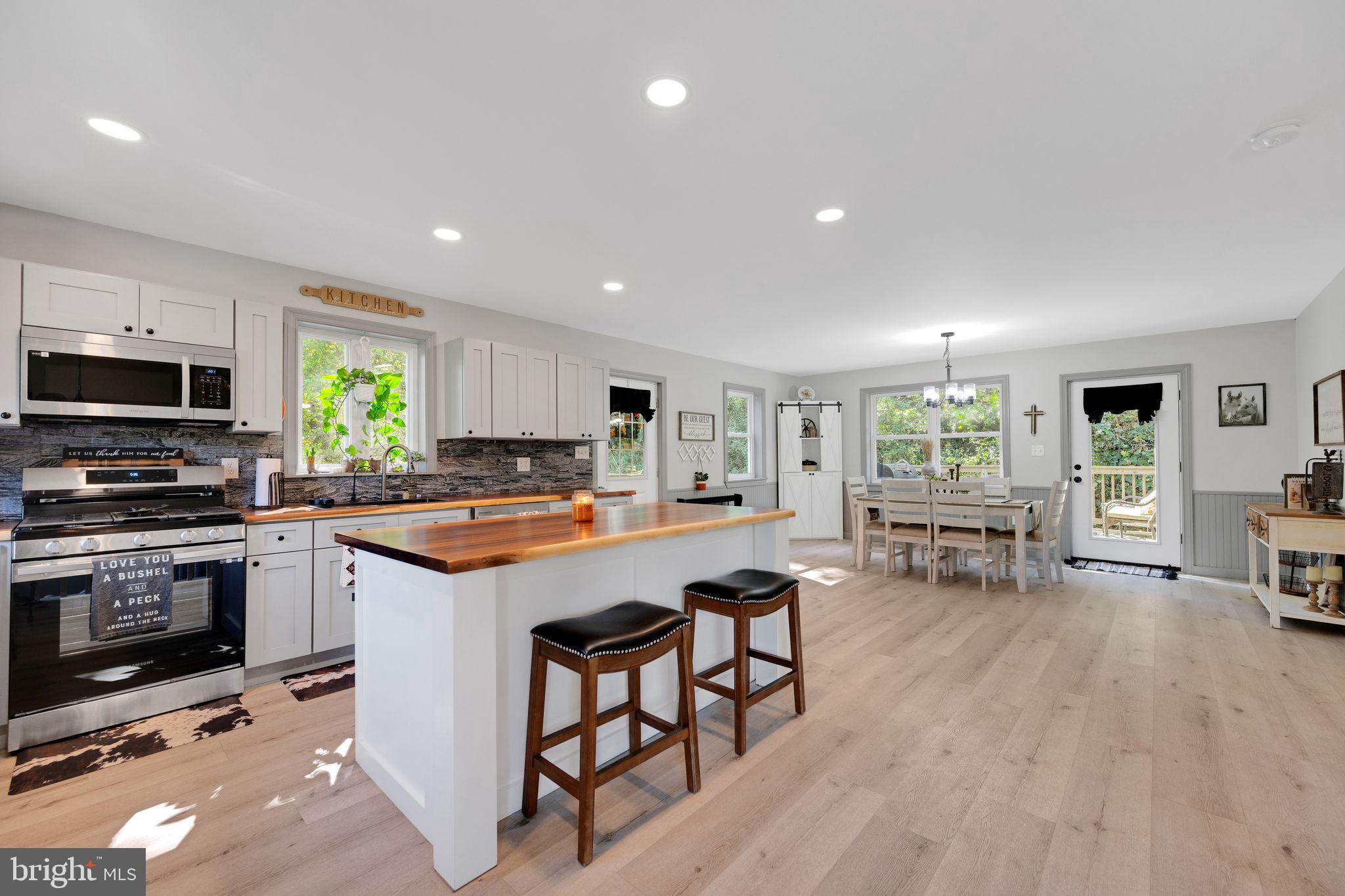 609 Goram Road Brogue, PA 17309 - Photo 3 of 28