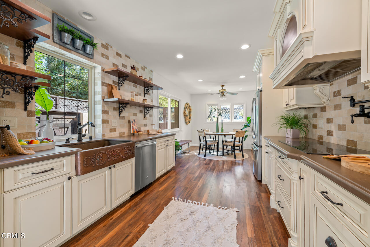 1425 Hillside Drive Glendale, CA 91208 - Photo 14 of 68 DSC09728