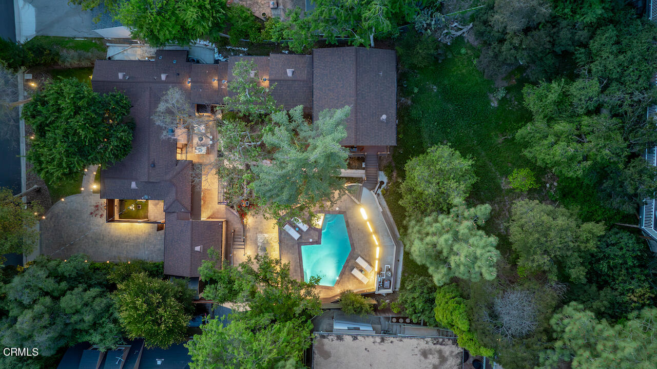 1425 Hillside Drive Glendale, CA 91208 - Photo 63 of 68 an aerial view of a house with outdoor space and garden