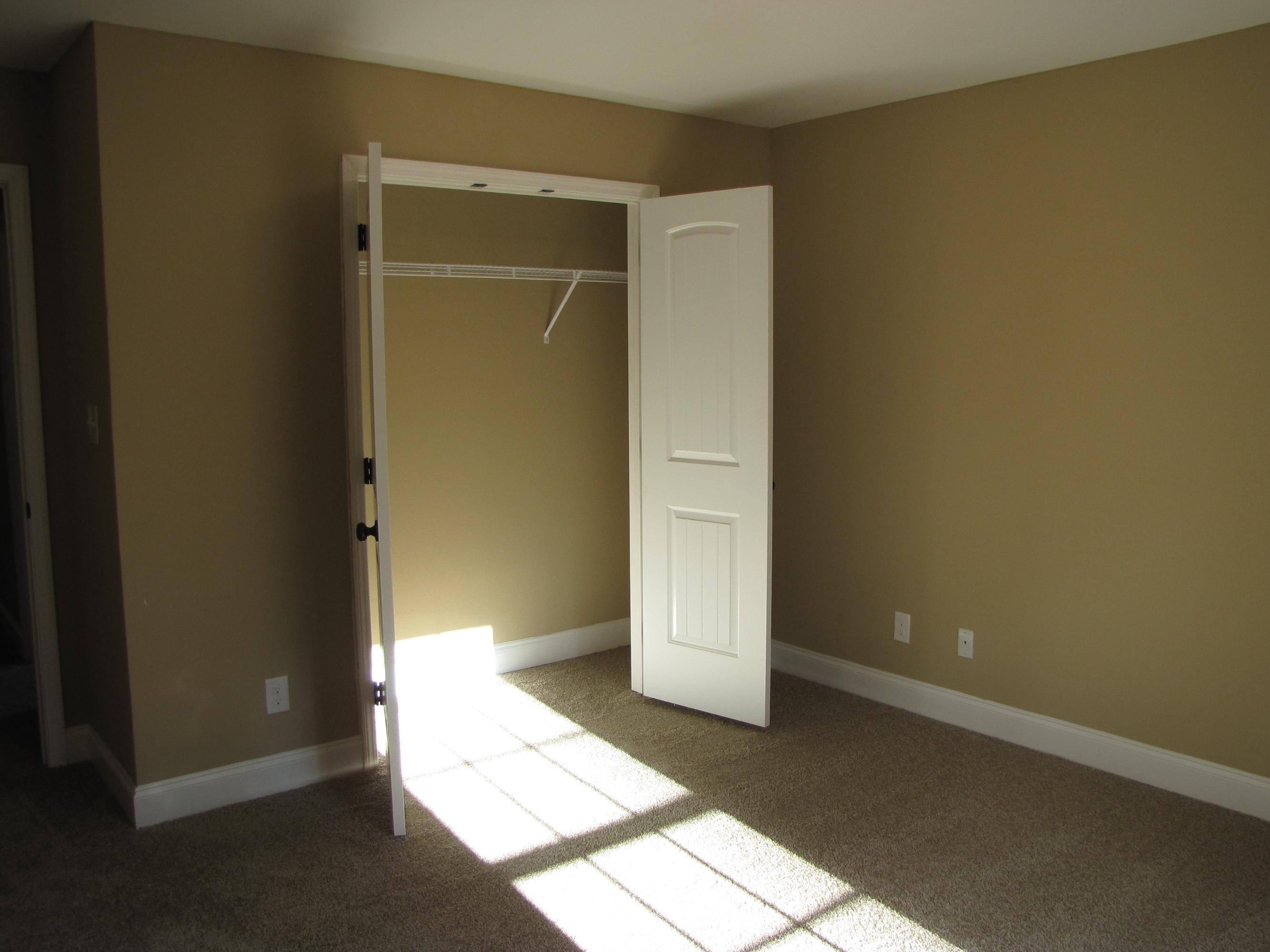 4757 Unitia Road Lenoir City, TN 37772 - Photo 7 of 10 2nd bedroom