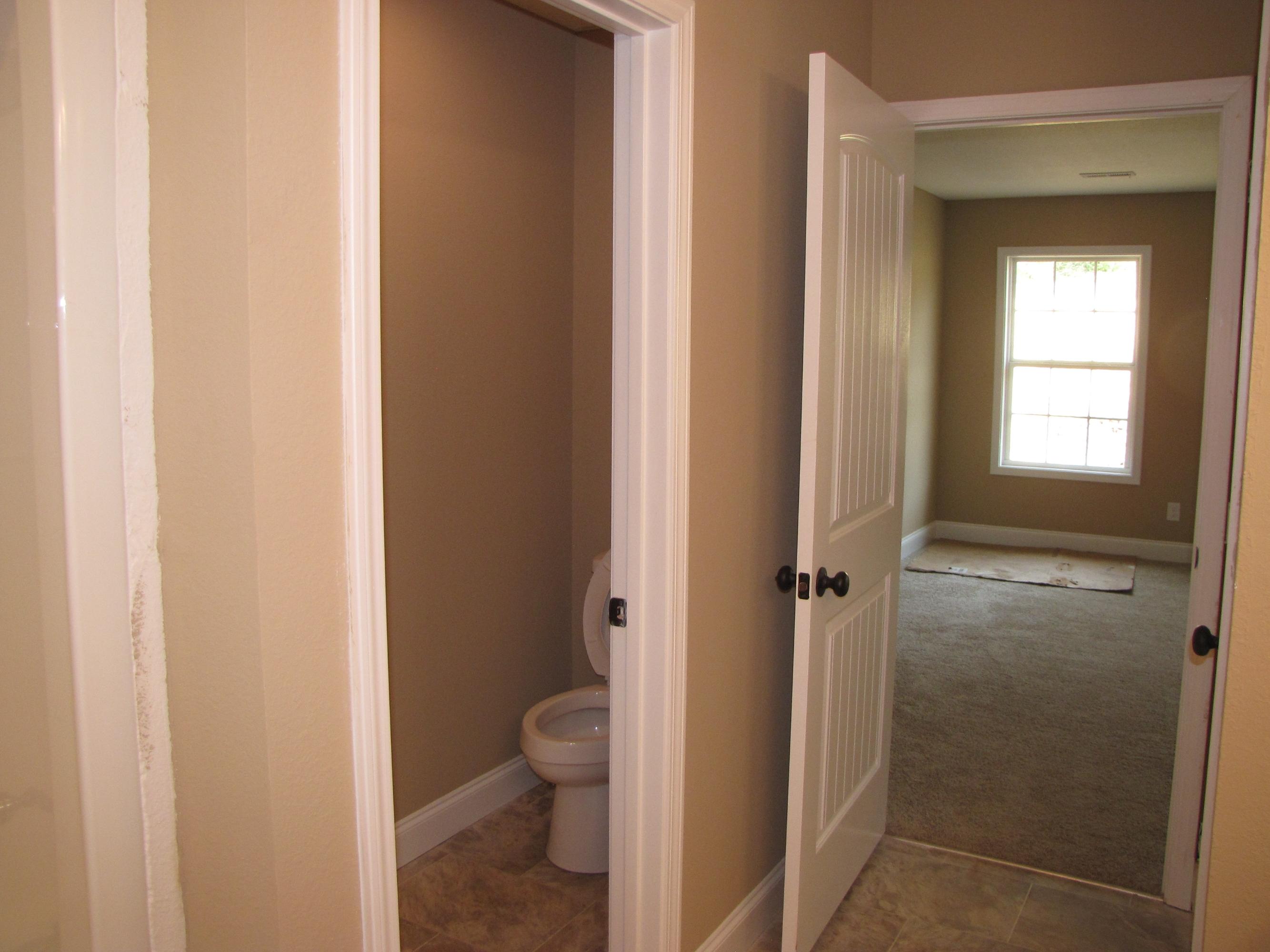 4757 Unitia Road Lenoir City, TN 37772 - Photo 10 of 10 master bath