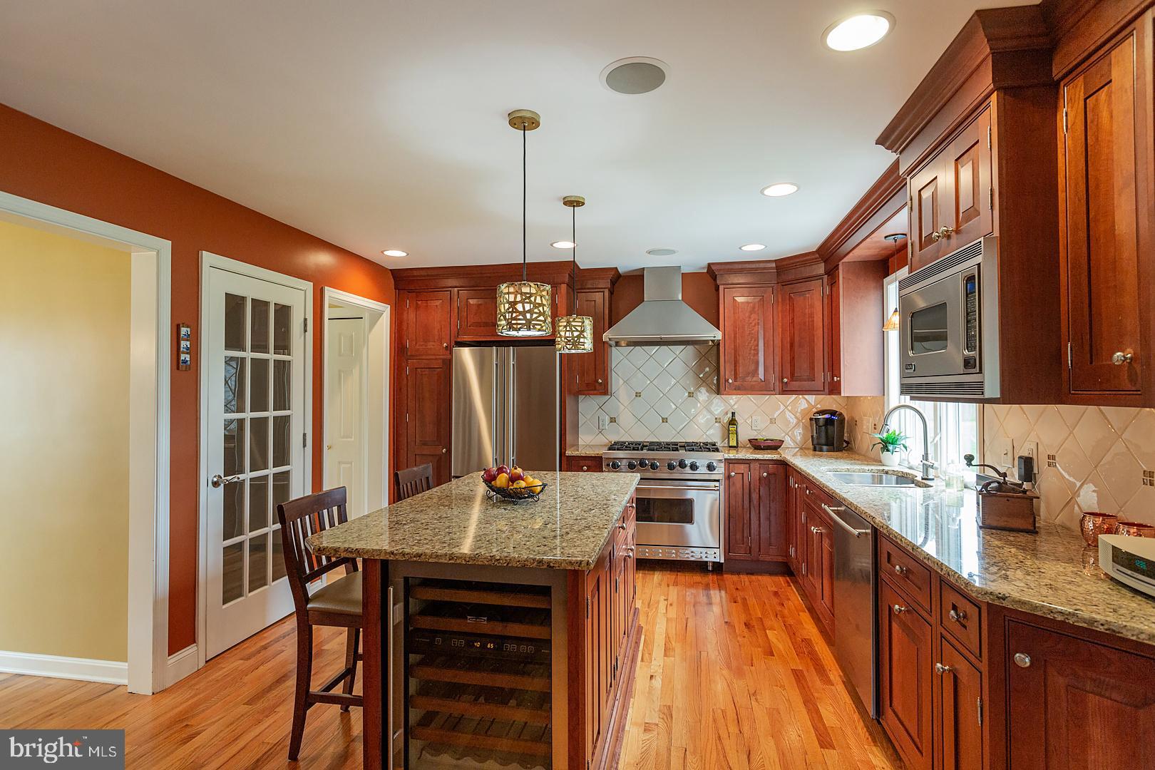 2006 Rachael Drive Lancaster, PA 17601 - Photo 13 of 59 Center Island with granite countertops