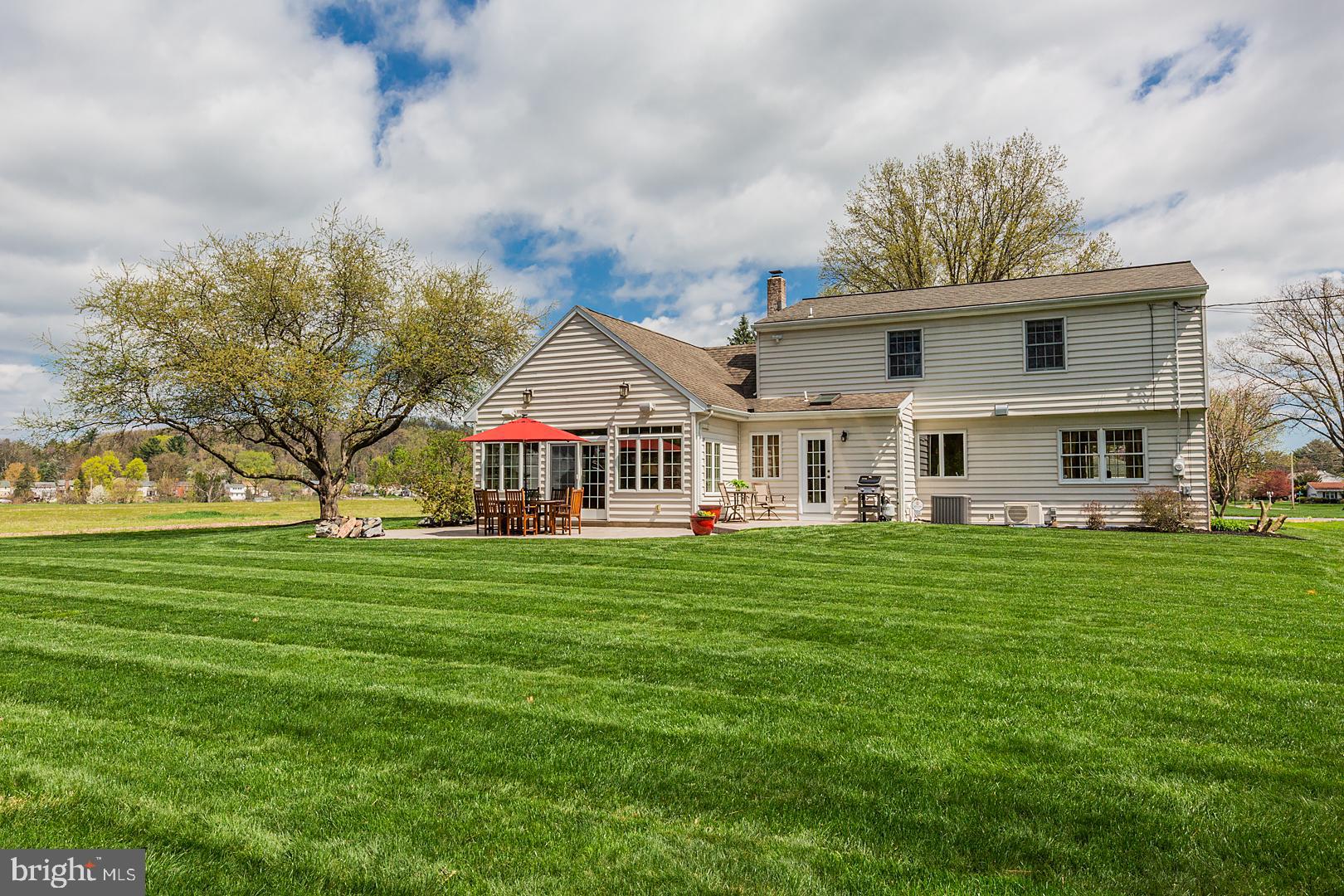 2006 Rachael Drive Lancaster, PA 17601 - Photo 55 of 59 Rear elevation