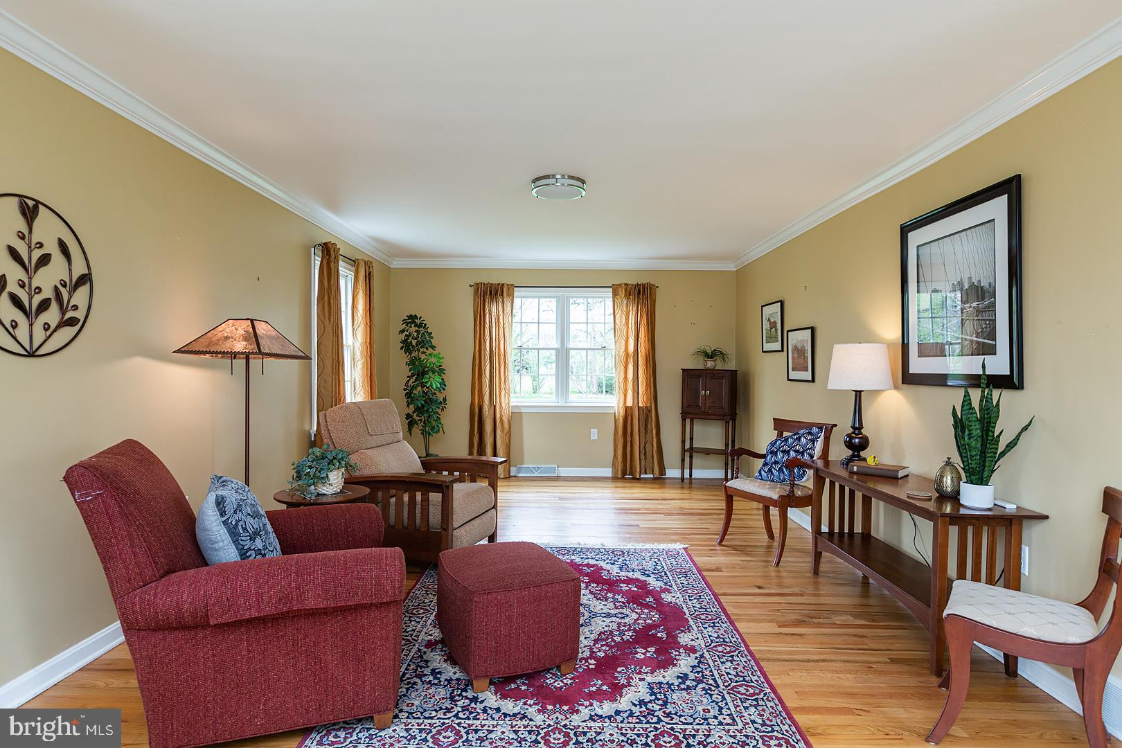 2006 Rachael Drive Lancaster, PA 17601 - Photo 8 of 59 Living room