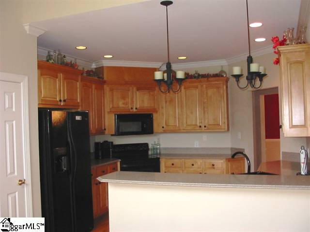 110 Player Way Simpsonville, SC 29681 - Photo 7 of 13 Gallery Image 7