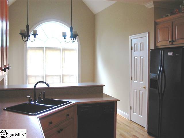 110 Player Way Simpsonville, SC 29681 - Photo 8 of 13 Gallery Image 8
