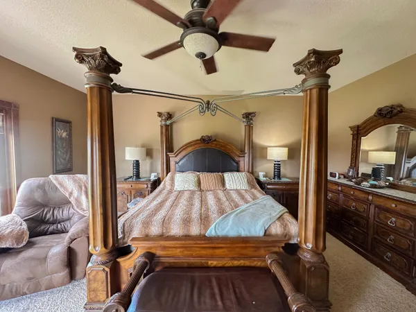 $875,000 | S555 Stakston Lane, Coon, WI 54667
