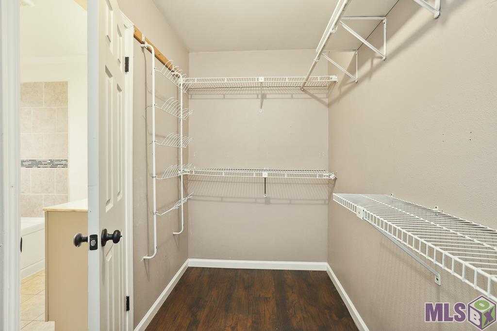 2122 Maple Ridge Avenue Baton Rouge, LA 70816 - Photo 15 of 25