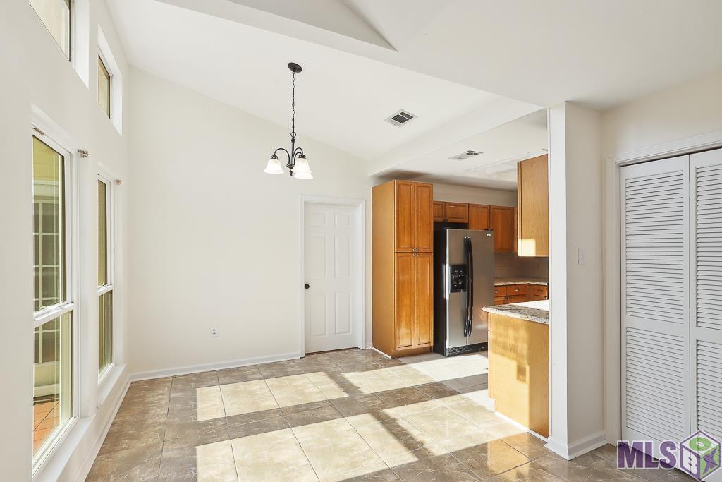 2122 Maple Ridge Avenue Baton Rouge, LA 70816 - Photo 6 of 25