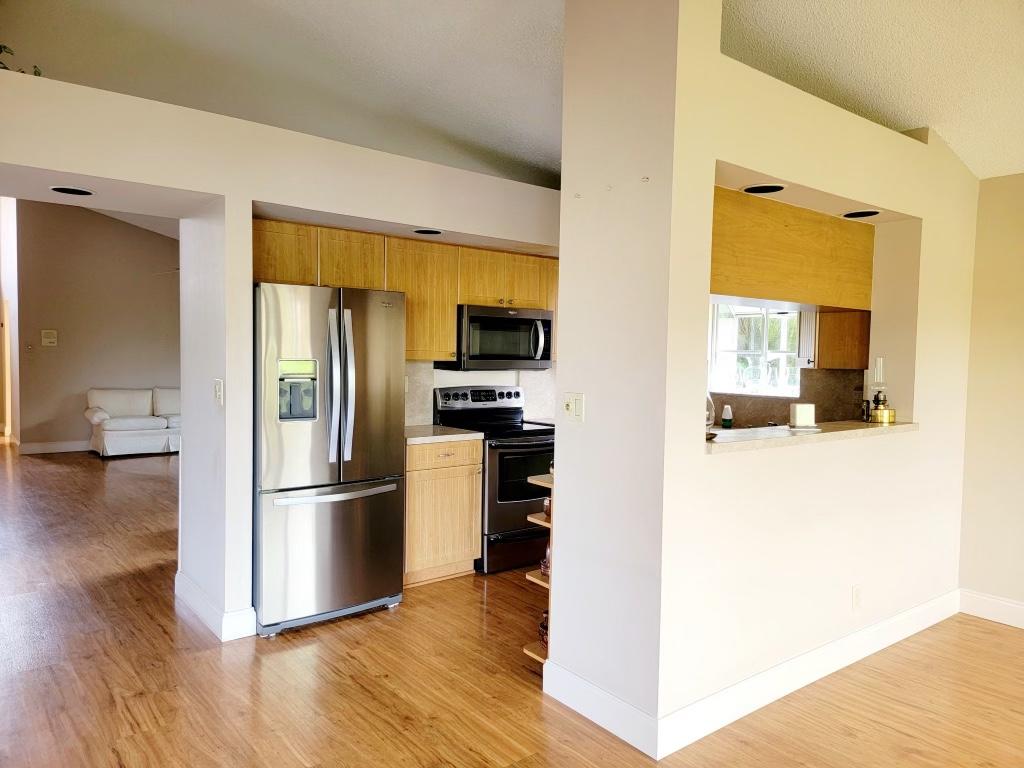11084 180th Court South Boca Raton, FL 33498 - Photo 34 of 45 DINING/KITCHEN