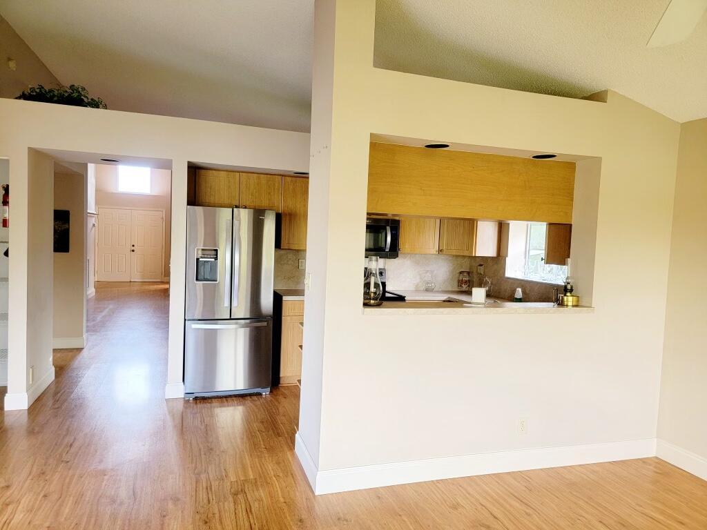 11084 180th Court South Boca Raton, FL 33498 - Photo 36 of 45 DINING/KITCHEN