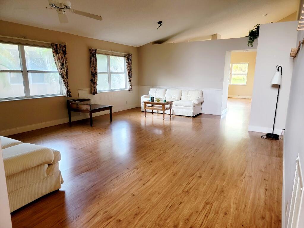 11084 180th Court South Boca Raton, FL 33498 - Photo 5 of 45 LR