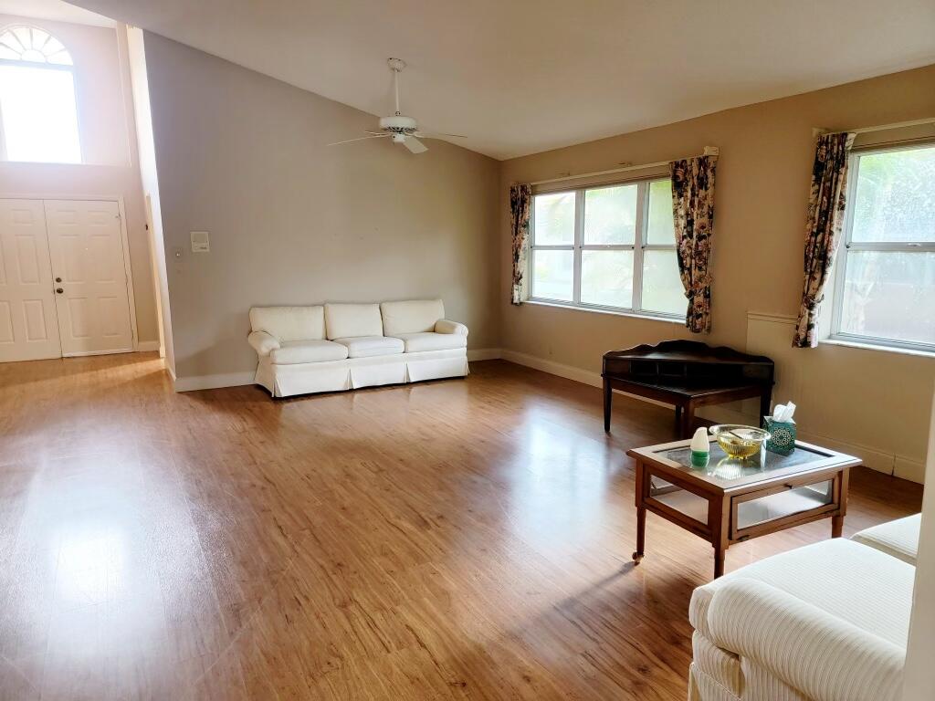 11084 180th Court South Boca Raton, FL 33498 - Photo 6 of 45 LR