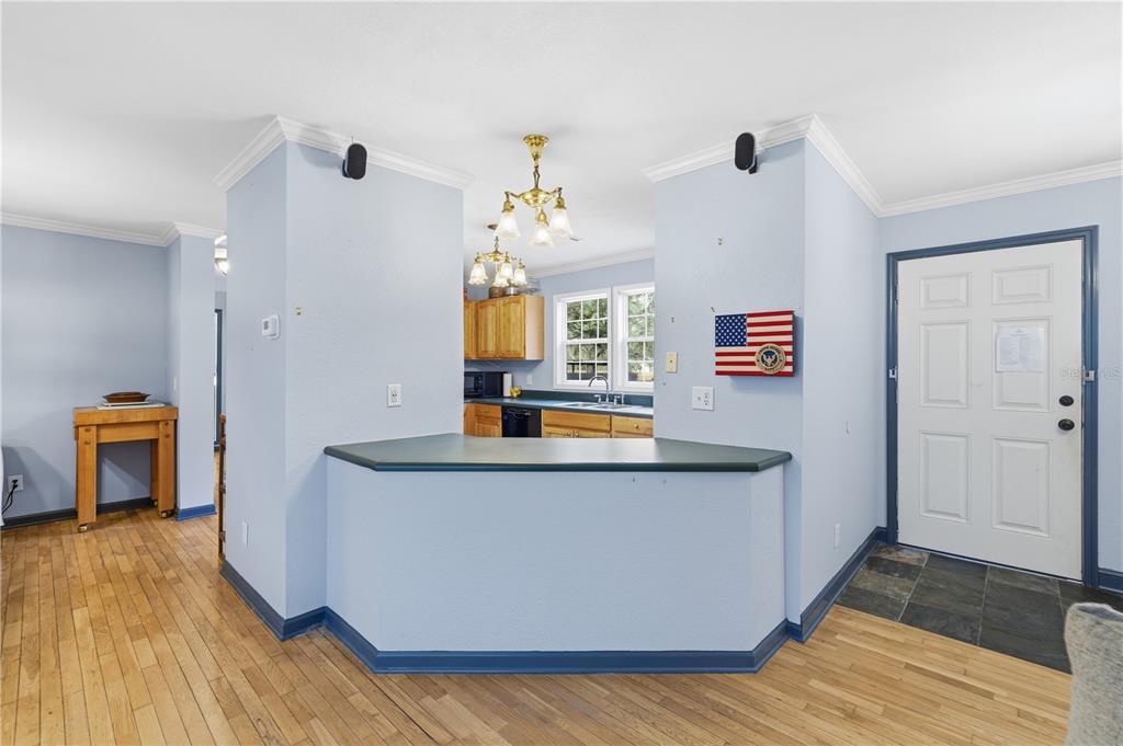 8010 Franklin Road Plant City, FL 33565 - Photo 9 of 46