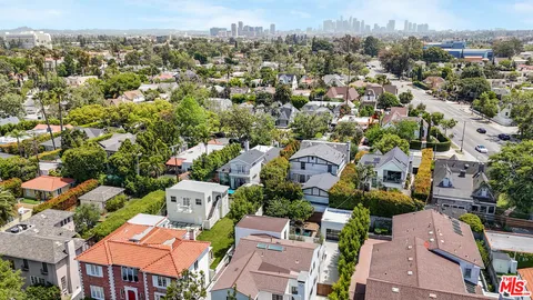 $8,450 | 937 South Tremaine Avenue, Los Angeles, CA 90019
