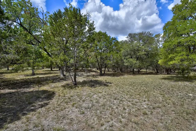 $164,999 | 118 South Vaquero Drive, Unit 31, Blanco, TX 78606