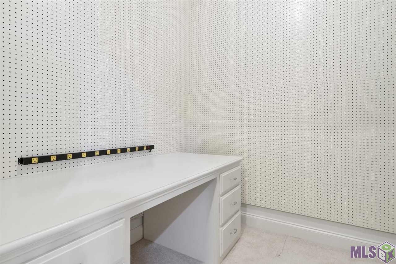 69 Jamestowne Court Baton Rouge, LA 70809 - Photo 16 of 24 Gallery Image 16