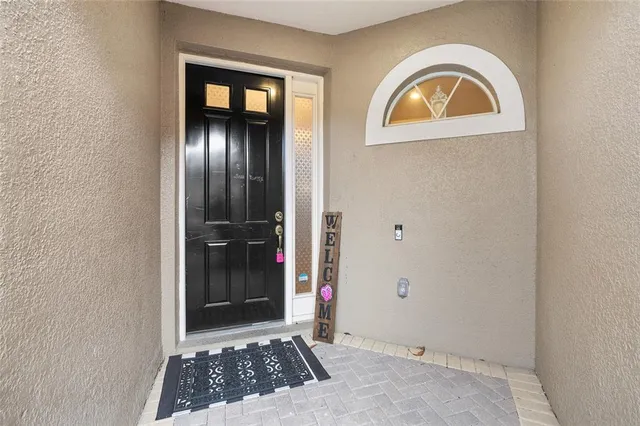 $375,000 | 7467 Terrace River Drive, Temple Terrace, FL 33637