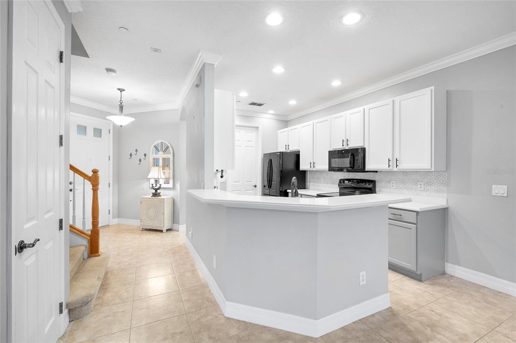 7467 Terrace River Drive Temple Terrace, FL 33637 - Photo 8 of 46