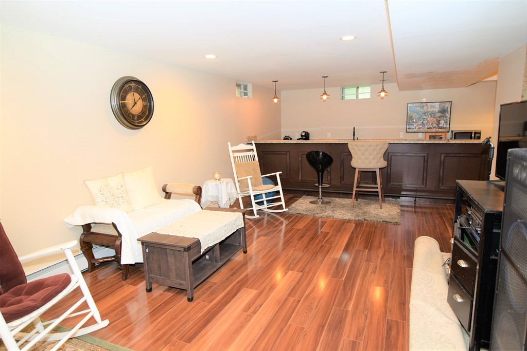 23 Old Farm Road Woburn, MA 01801 - Photo 26 of 34 Gallery Image 26