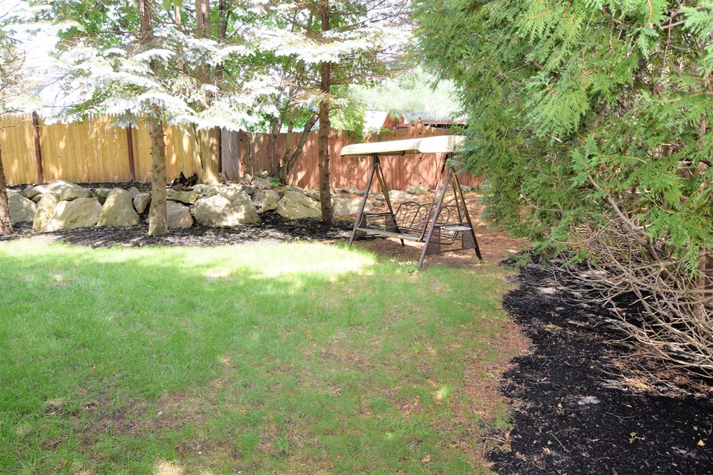 23 Old Farm Road Woburn, MA 01801 - Photo 32 of 34 Gallery Image 32
