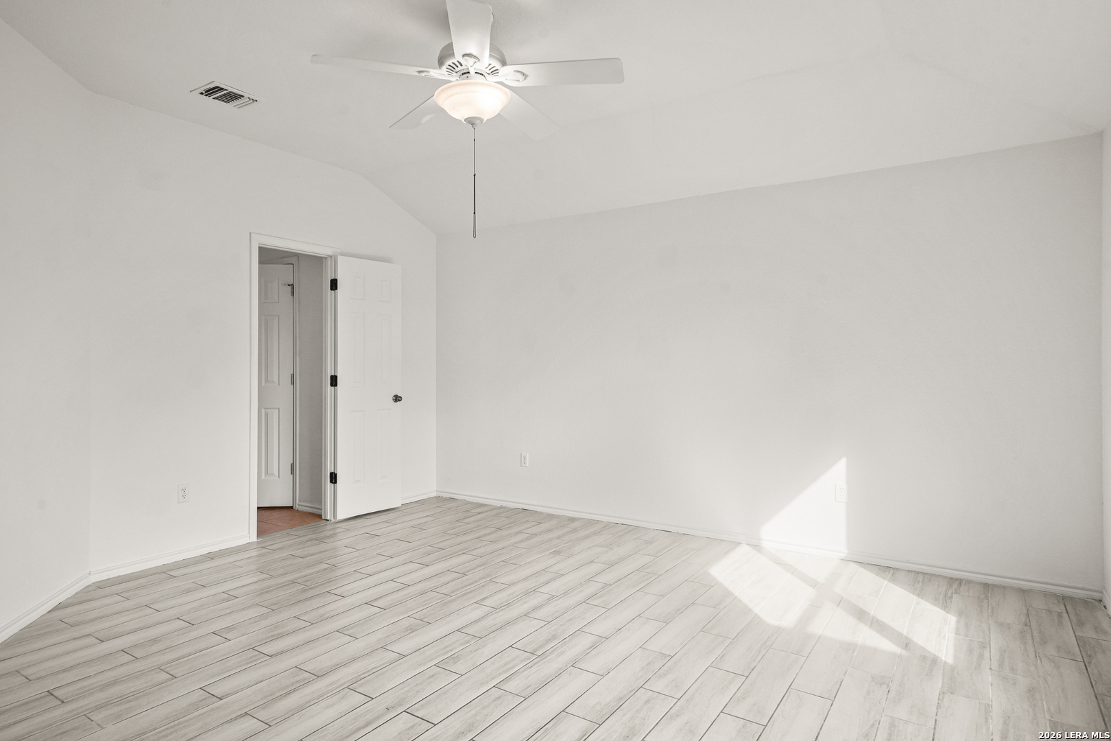 725 Cimarron Square Poteet, TX 78065 - Photo 22 of 37