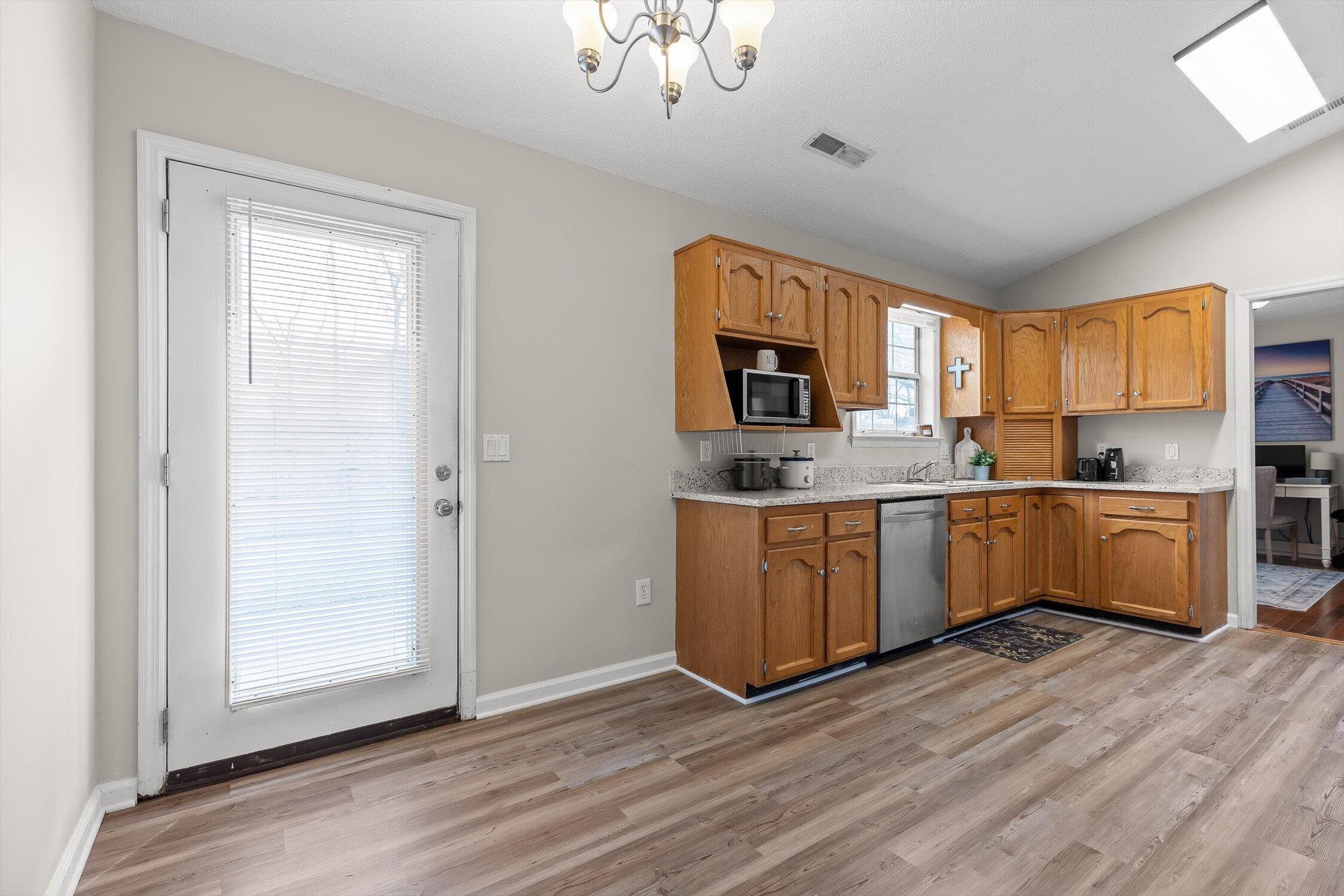 2510 Standifer Oaks Road Chattanooga, TN 37421 - Photo 8 of 42 08-Standifer Oaks-5