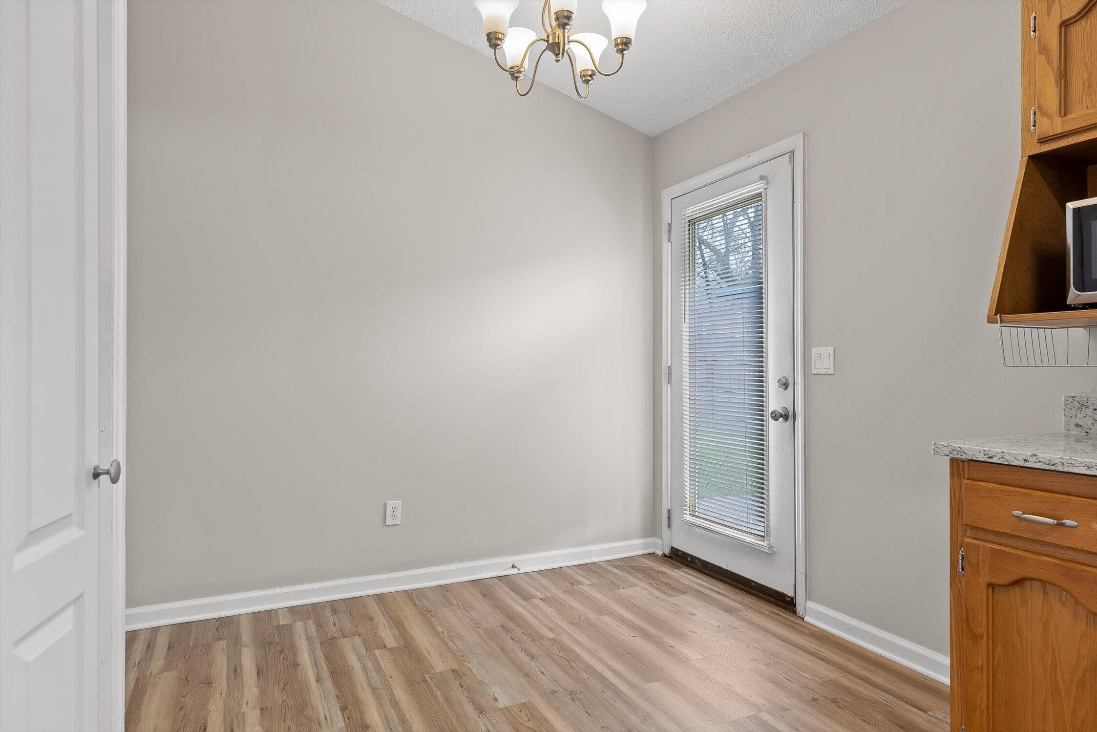 2510 Standifer Oaks Road Chattanooga, TN 37421 - Photo 9 of 42 09-Standifer Oaks-6