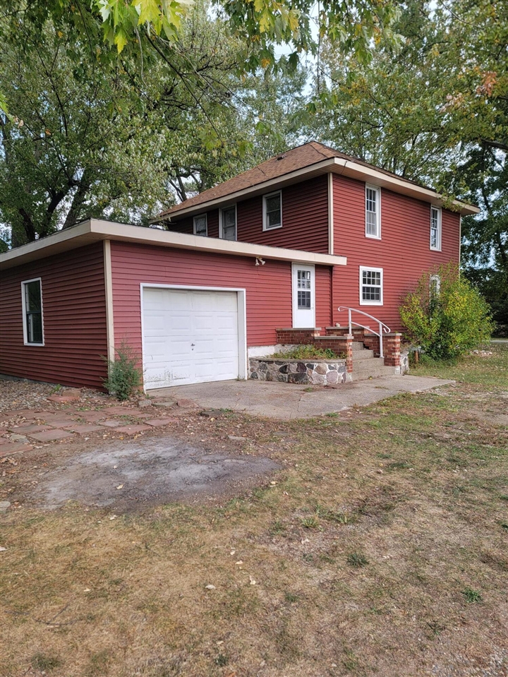 905 Fisher Road Quincy, MI 49082 - Photo 5 of 33