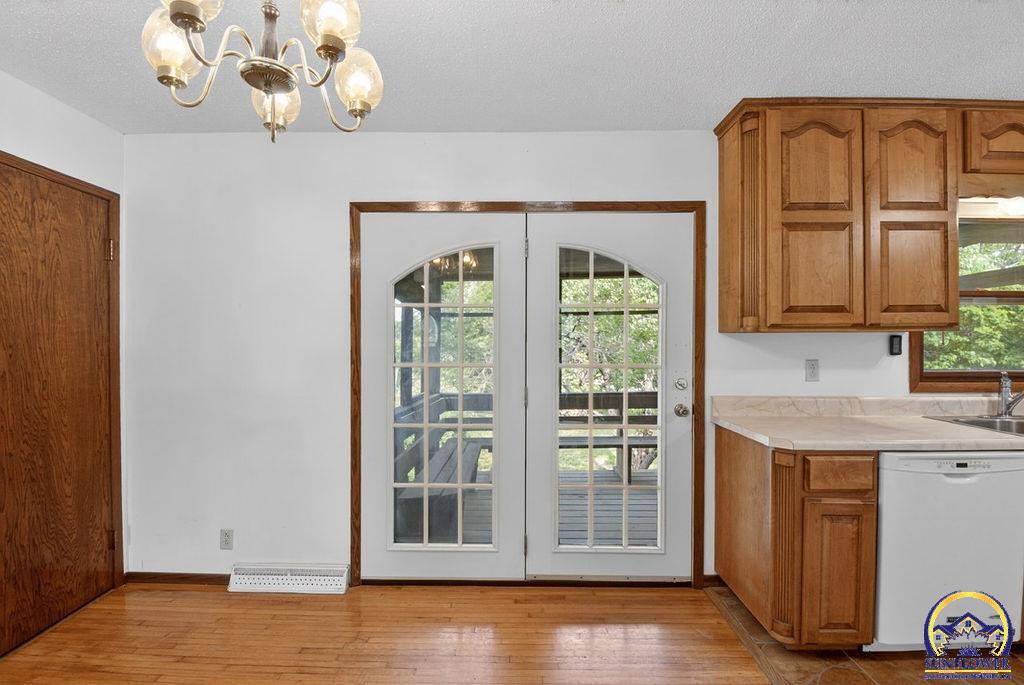 2494 Barton Road Holton, KS 66436 - Photo 12 of 58
