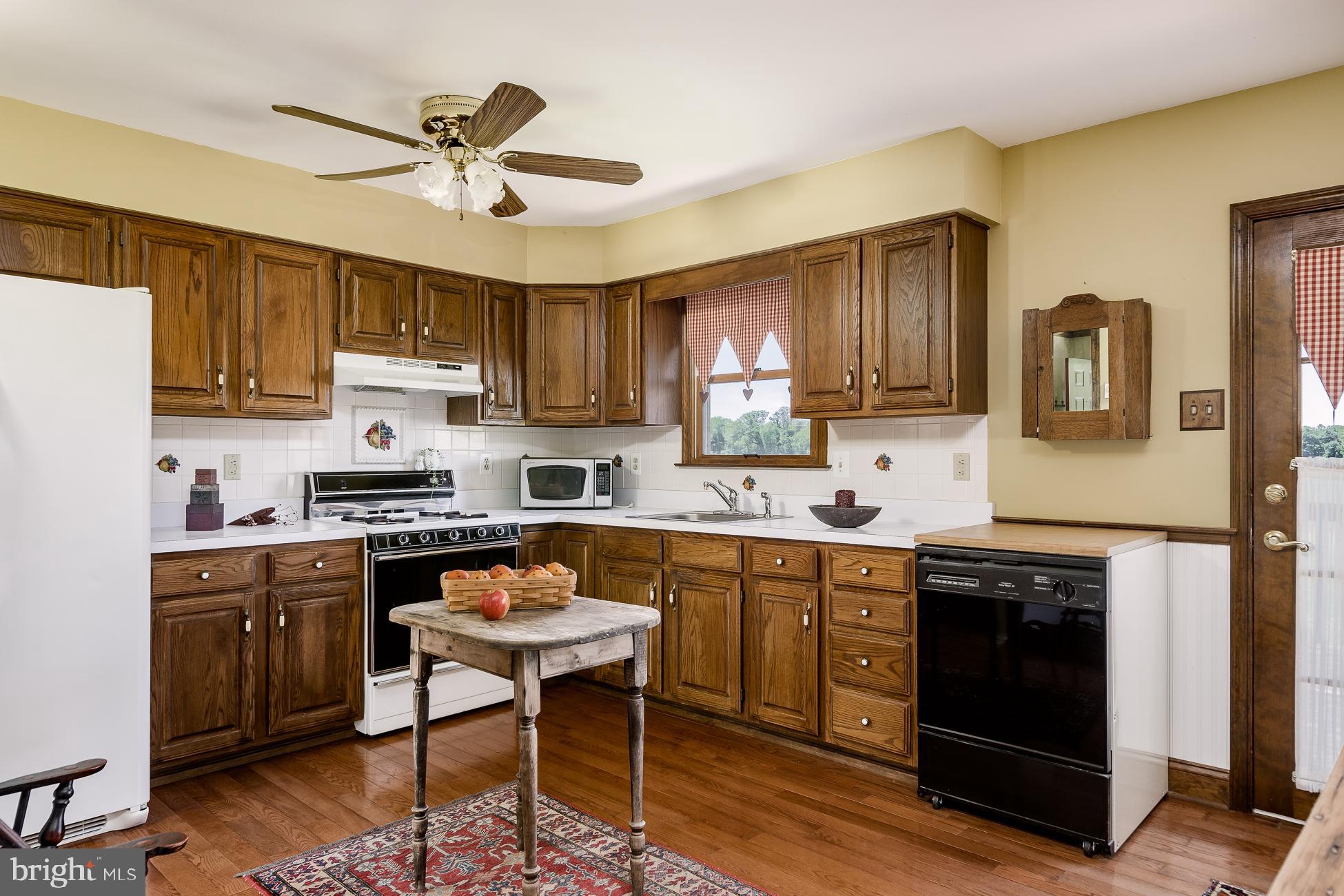 135 Indian Mills Road Shamong, NJ 08088 - Photo 9 of 24 Gallery Image 9