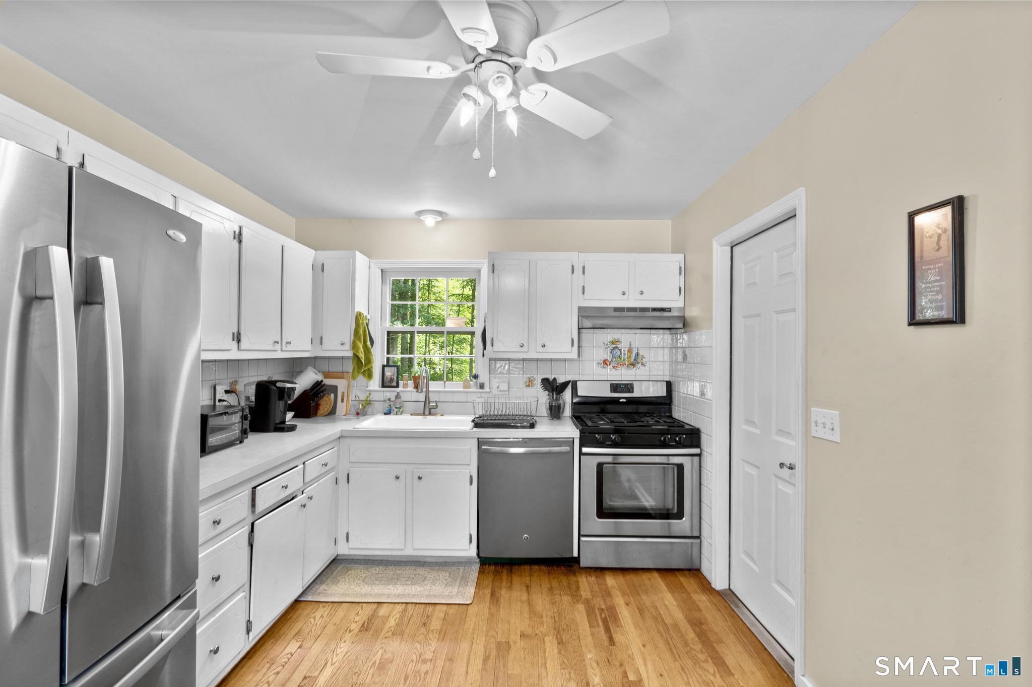 293 Guinea Road Monroe, CT 06468 - Photo 9 of 30