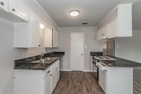 $1,895 | 504 Rolling Hills Drive, Aledo, TX 76008