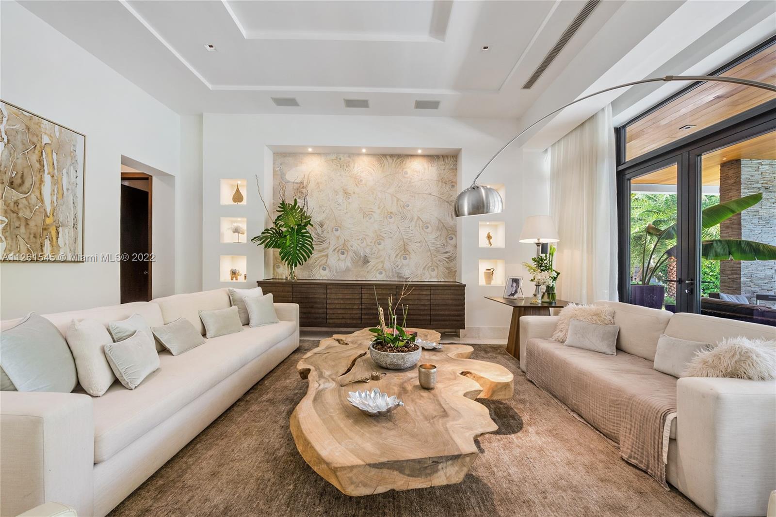 810 Jeronimo Drive Coral Gables, FL 33146 - Photo 14 of 43