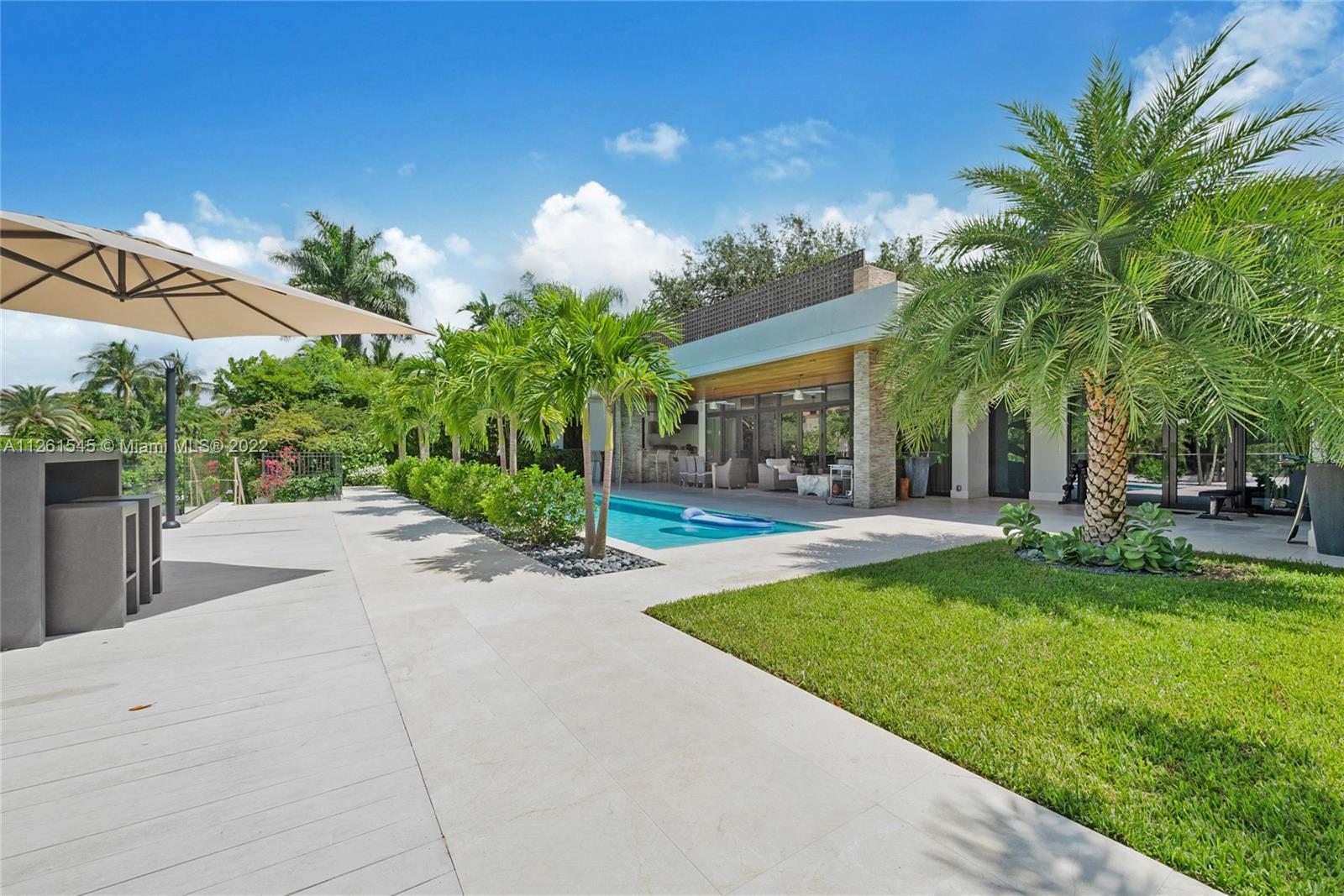 810 Jeronimo Drive Coral Gables, FL 33146 - Photo 36 of 43