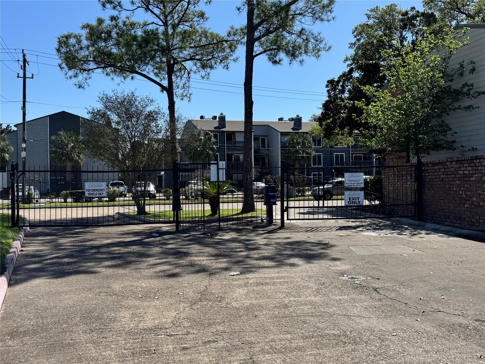 6001 Reims Road, Unit 309 Houston, TX 77036 - Photo 23 of 23 a view of street