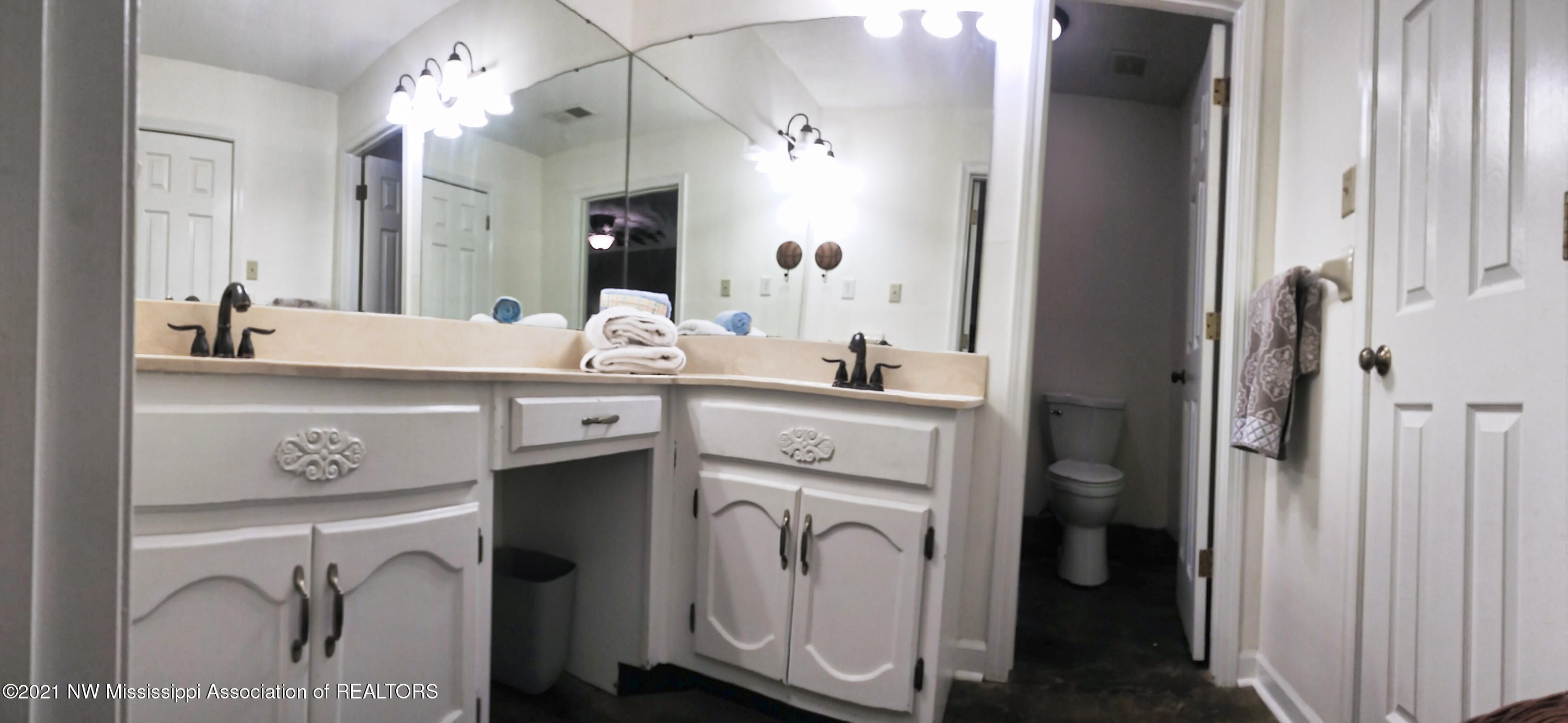 7130 Larkfield Road Olive Branch, MS 38654 - Photo 11 of 11 Master Bath area 2