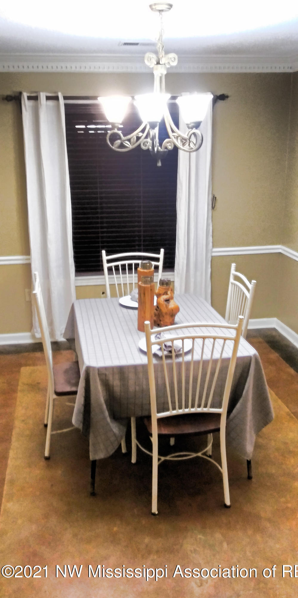 7130 Larkfield Road Olive Branch, MS 38654 - Photo 6 of 11 Dining Room