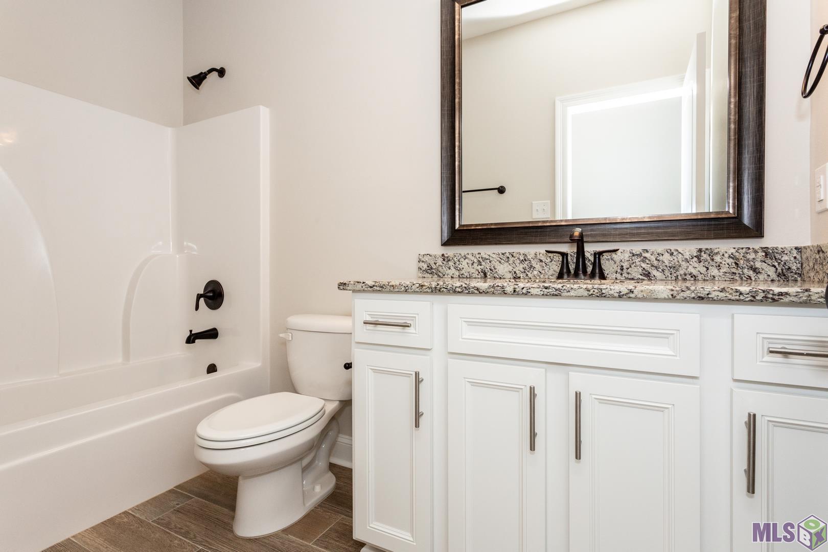 6356 Lake Edge Drive Baton Rouge, LA 70820 - Photo 13 of 21