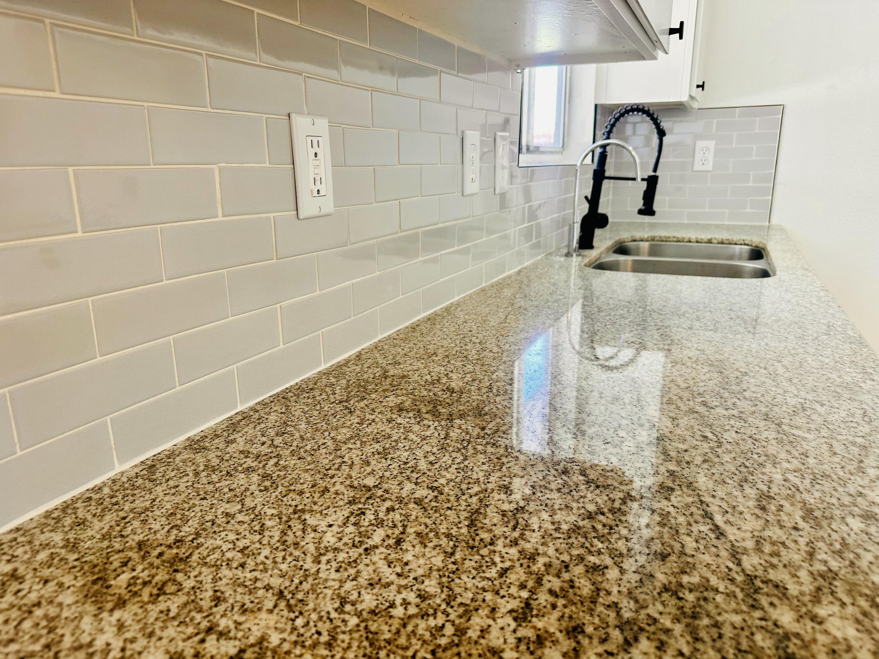 30880 Farr Road Visalia, CA 93291 - Photo 9 of 27 a bathroom with a shower