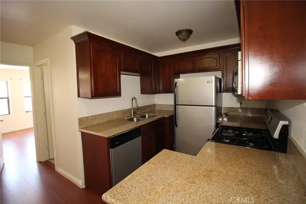 $2,200 | 7914 Seville Avenue, Unit B, Huntington Park, CA 90255