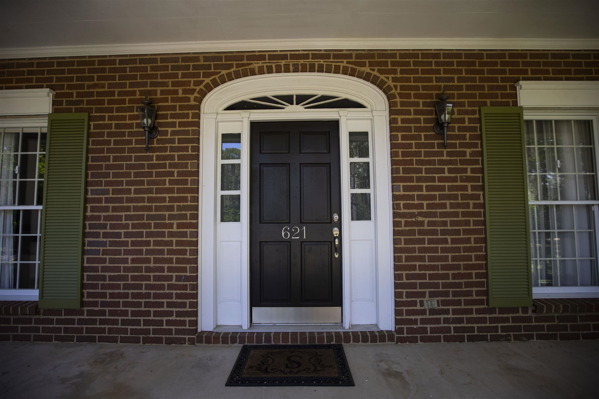 621 Southern Way Daphne, AL 36527 - Photo 3 of 43