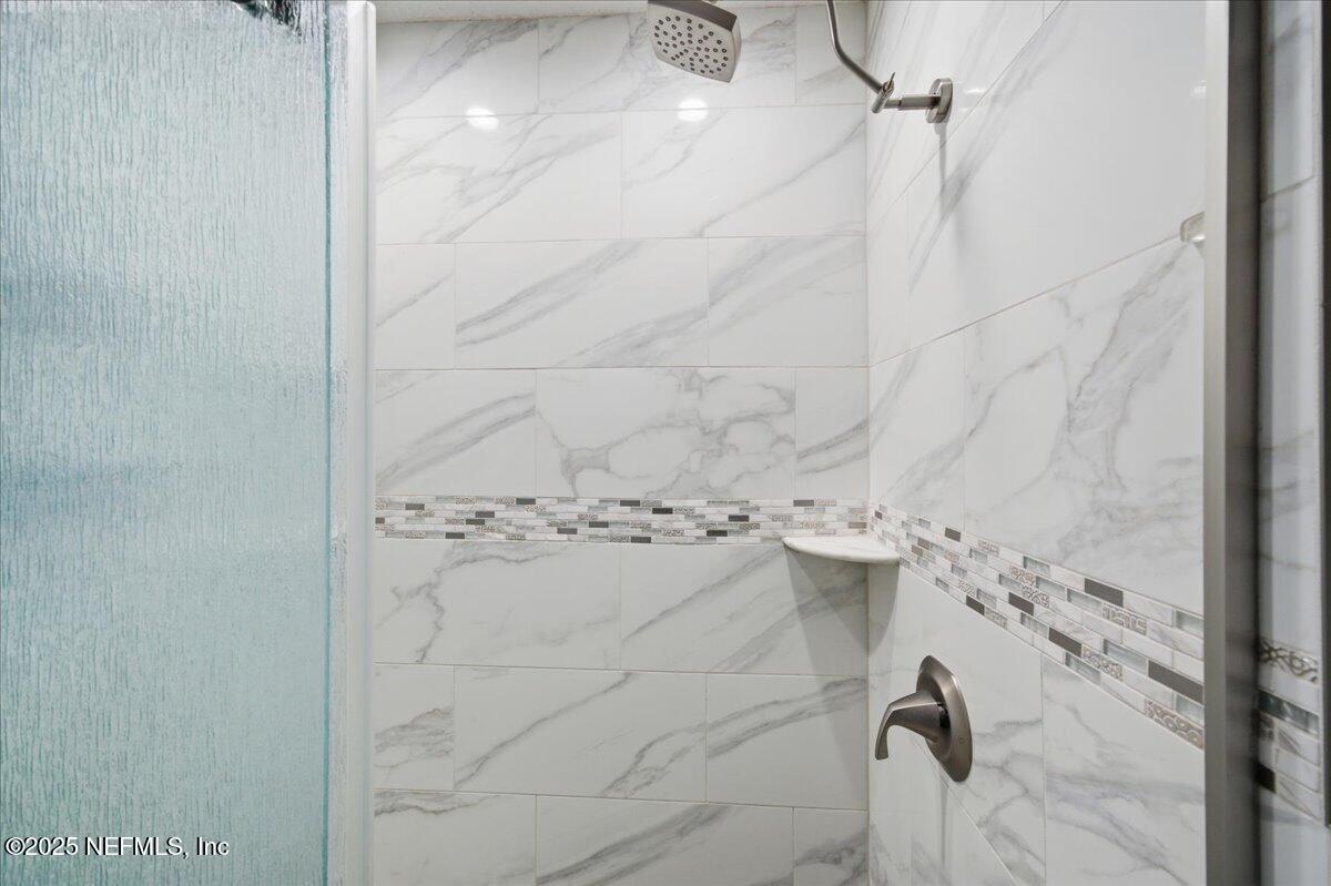 4032 Lonicera Loop St. Johns, FL 32259 - Photo 34 of 113 Guest Bath