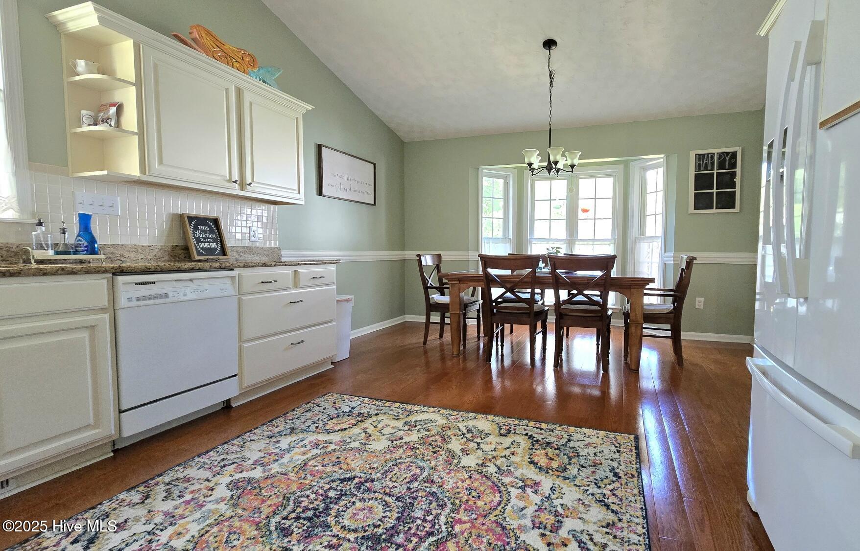 157 White Oak Bluff Road Stella, NC 28582 - Photo 20 of 61 1 (58)