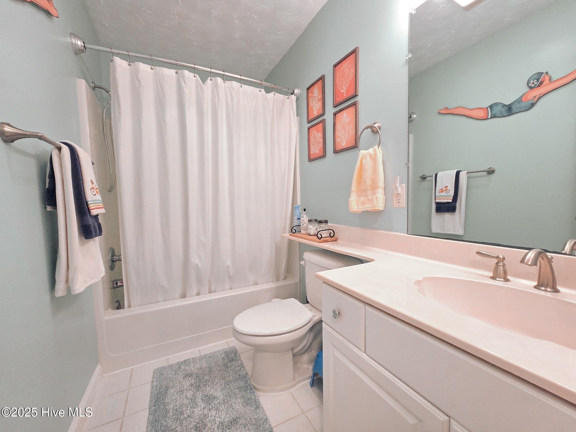 157 White Oak Bluff Road Stella, NC 28582 - Photo 28 of 61 Hall bath