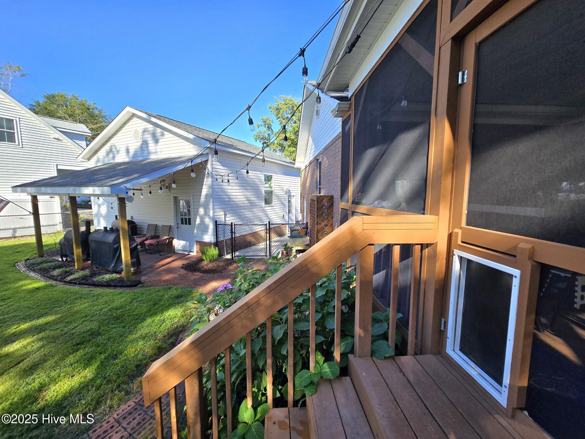 157 White Oak Bluff Road Stella, NC 28582 - Photo 37 of 61 1 (49)